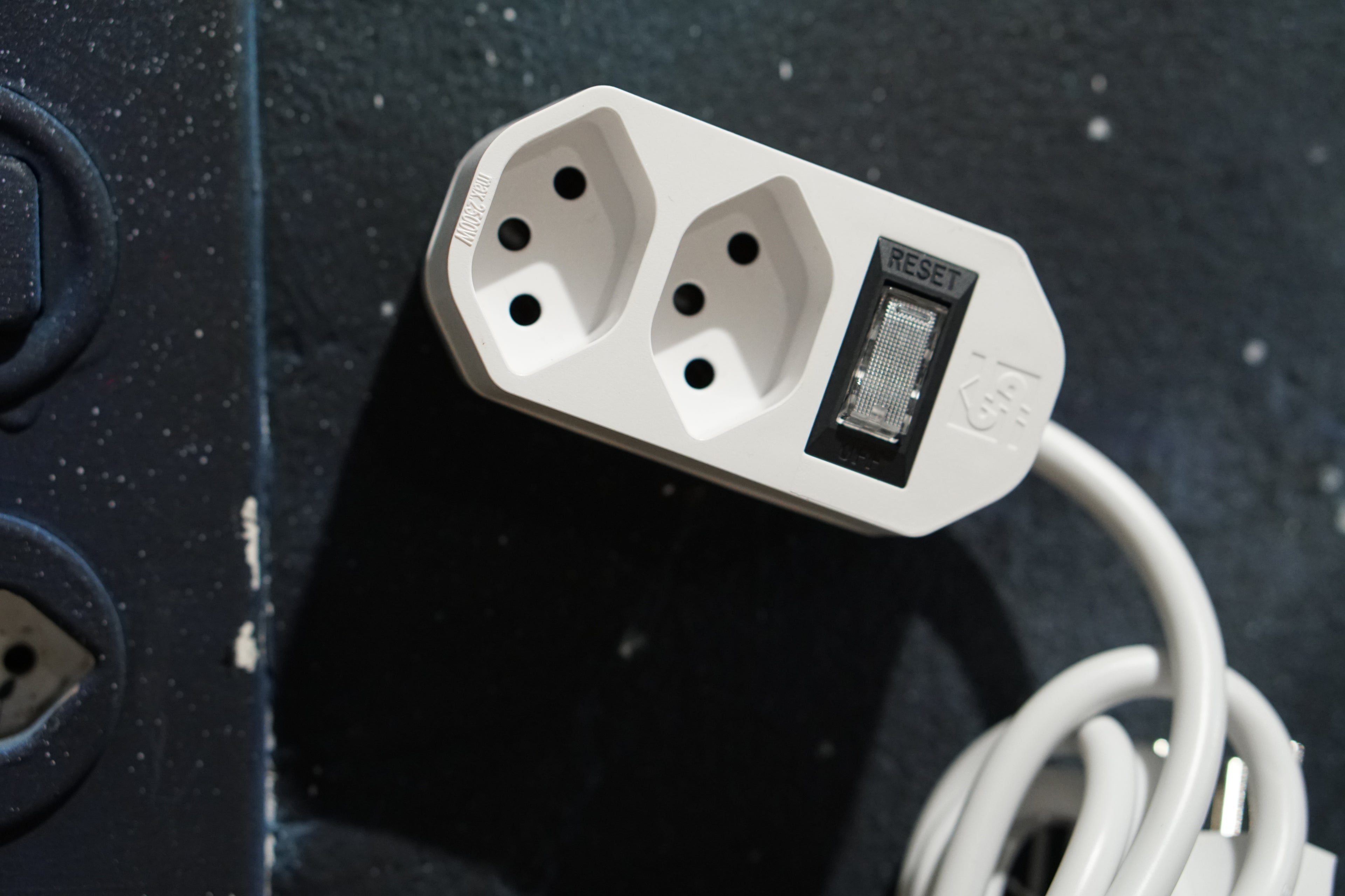 Steckdosenleiste COMPACT 2xT13