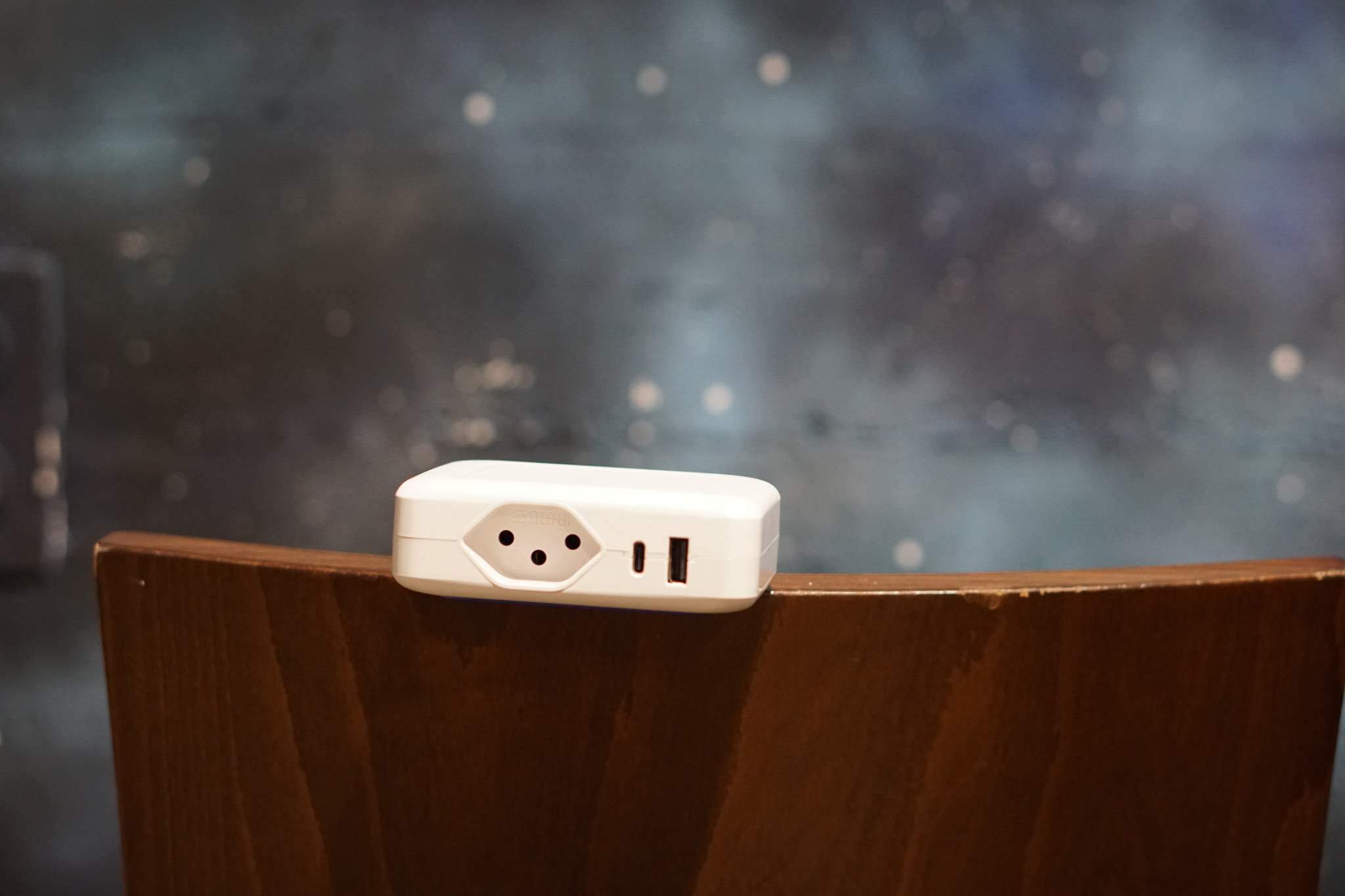 Ladestation IQ 1xT13 weiss